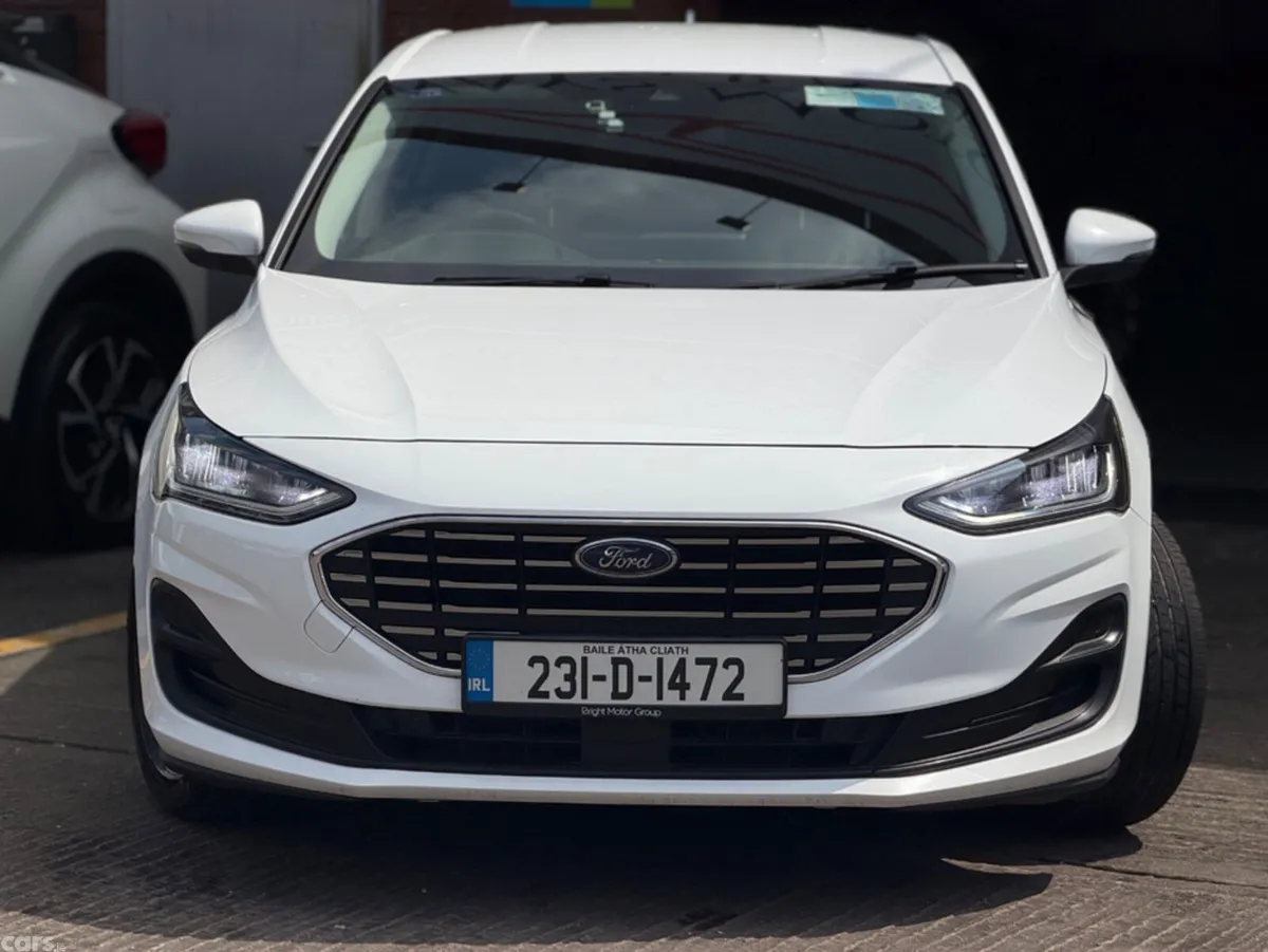 Ford Focus Hatchback, Petrol, 2023, White