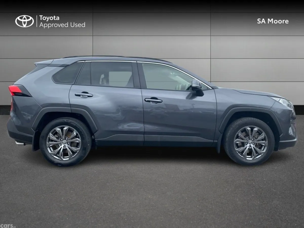 Toyota RAV4 SUV, Petrol Hybrid, 2023, Grey