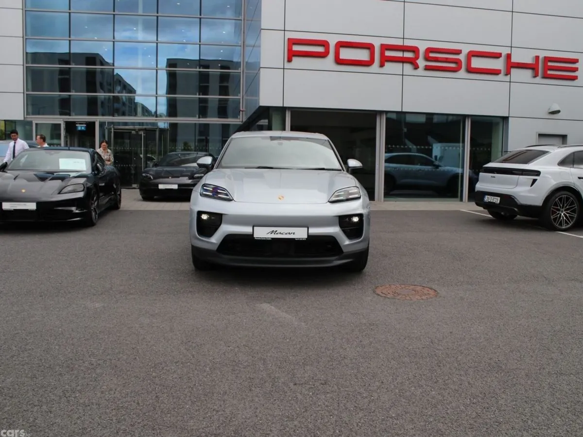 Porsche Macan SUV, Electric, 2026, Silver