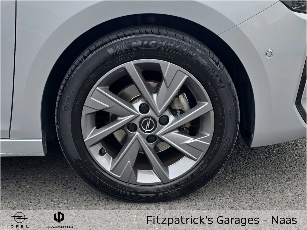Opel Corsa Hatchback, Petrol, 2024, Grey
