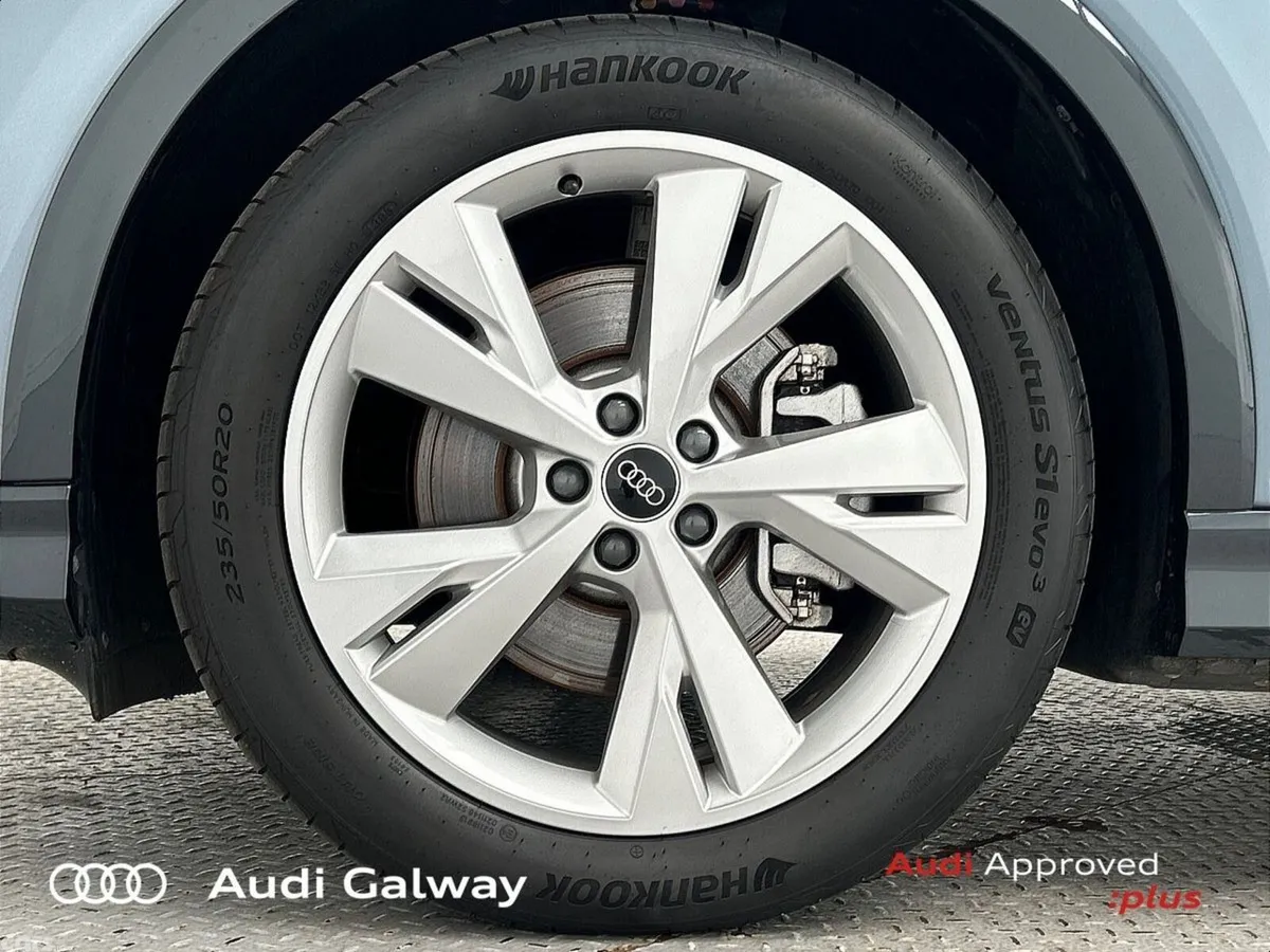 Audi Q4 e-tron SUV, Electric, 2025, Blue