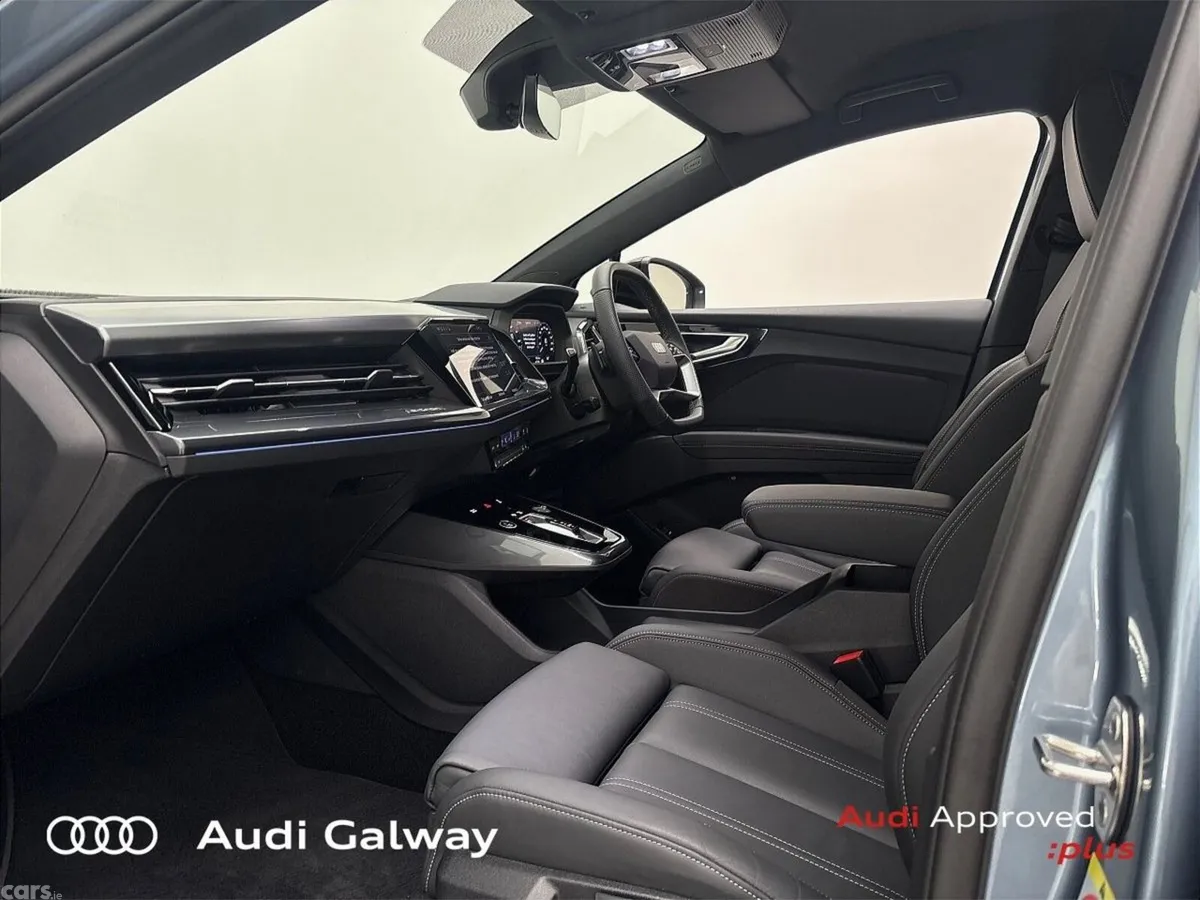 Audi Q4 e-tron SUV, Electric, 2025, Blue
