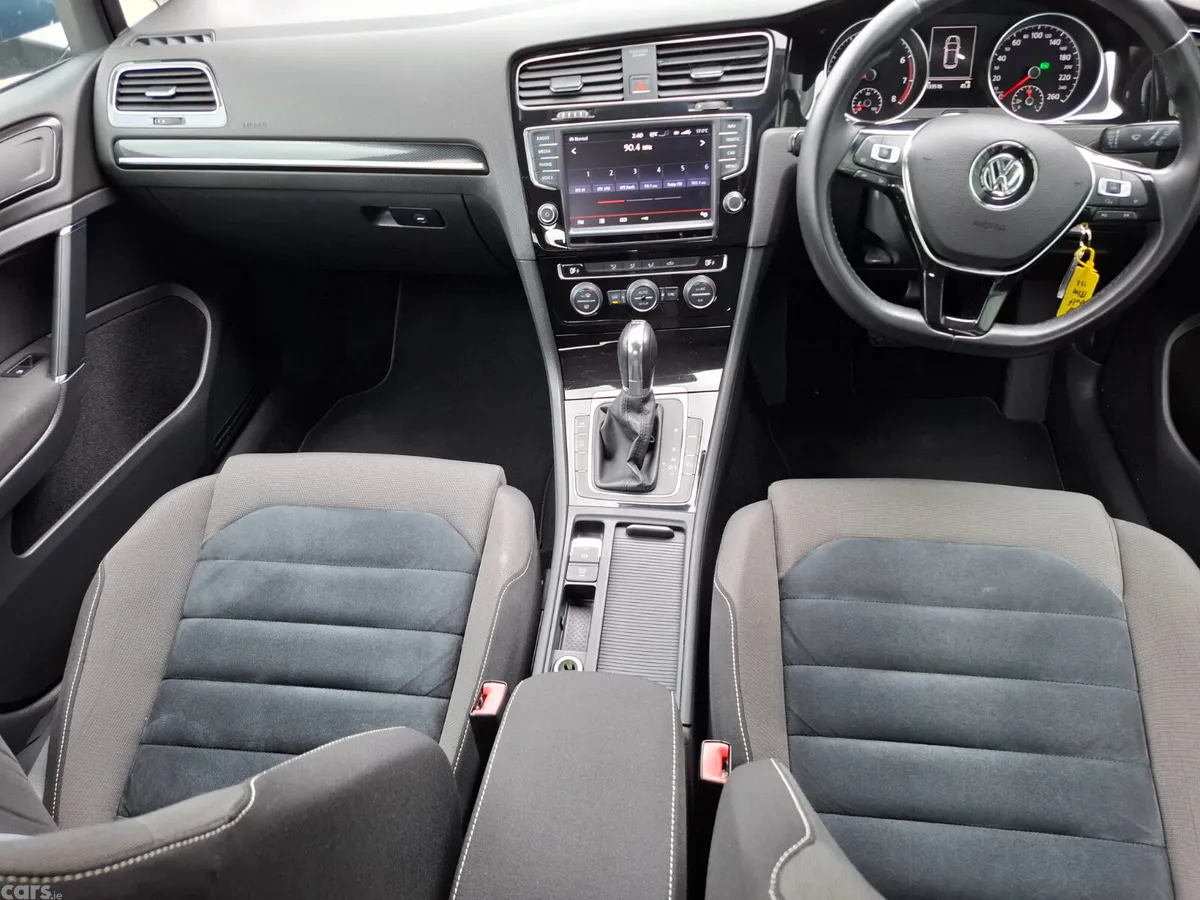 VOLKSWAGEN GOLF 1.4 TSI HIGHLINE AUTO, Mayo