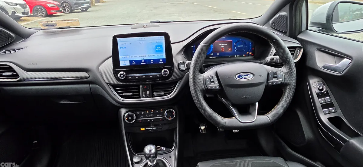 Ford Puma MPV, Petrol, 2023, Grey
