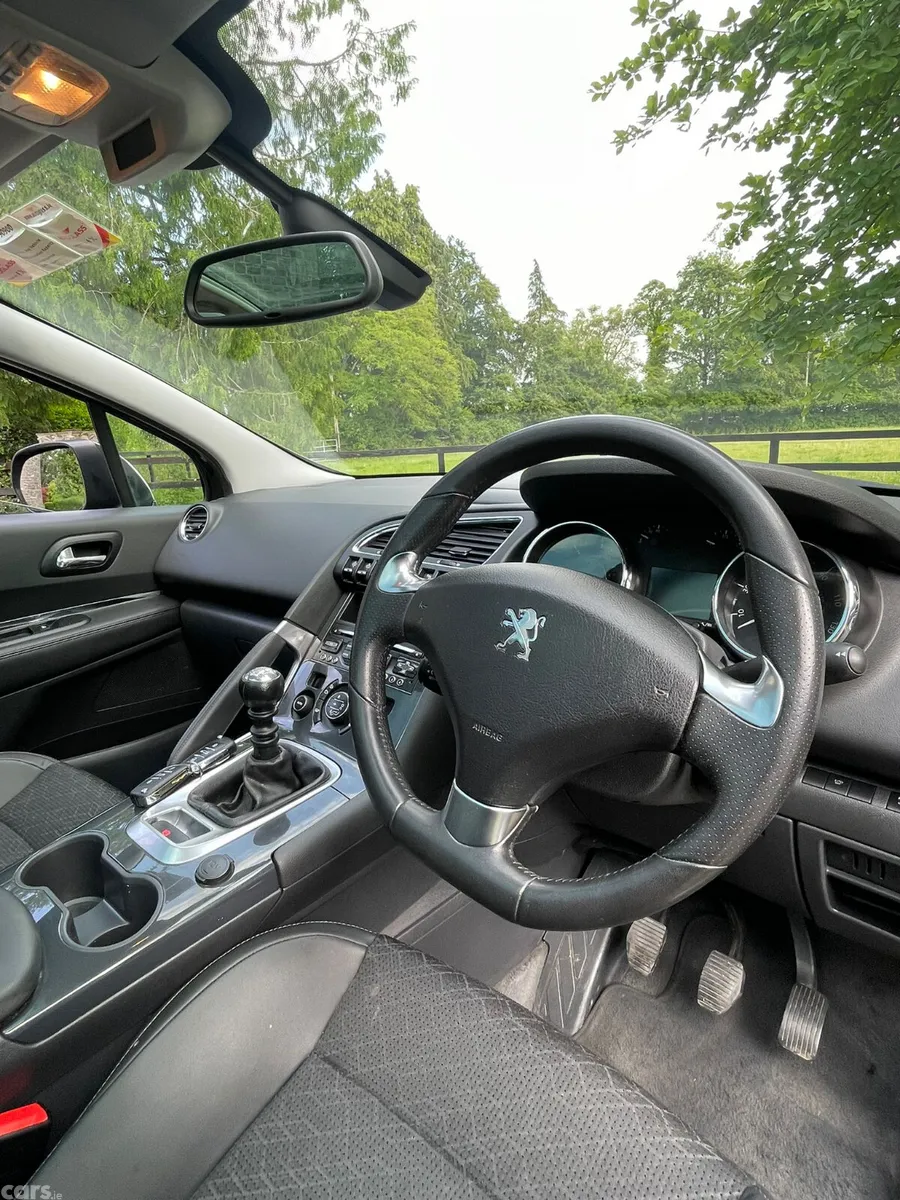 Peugeot 3008 SUV, Diesel, 2016, Black