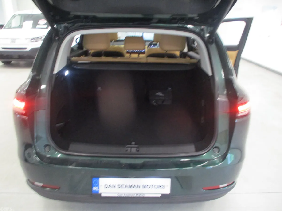 Leapmotor C10 SUV, Electric, 2027, Green