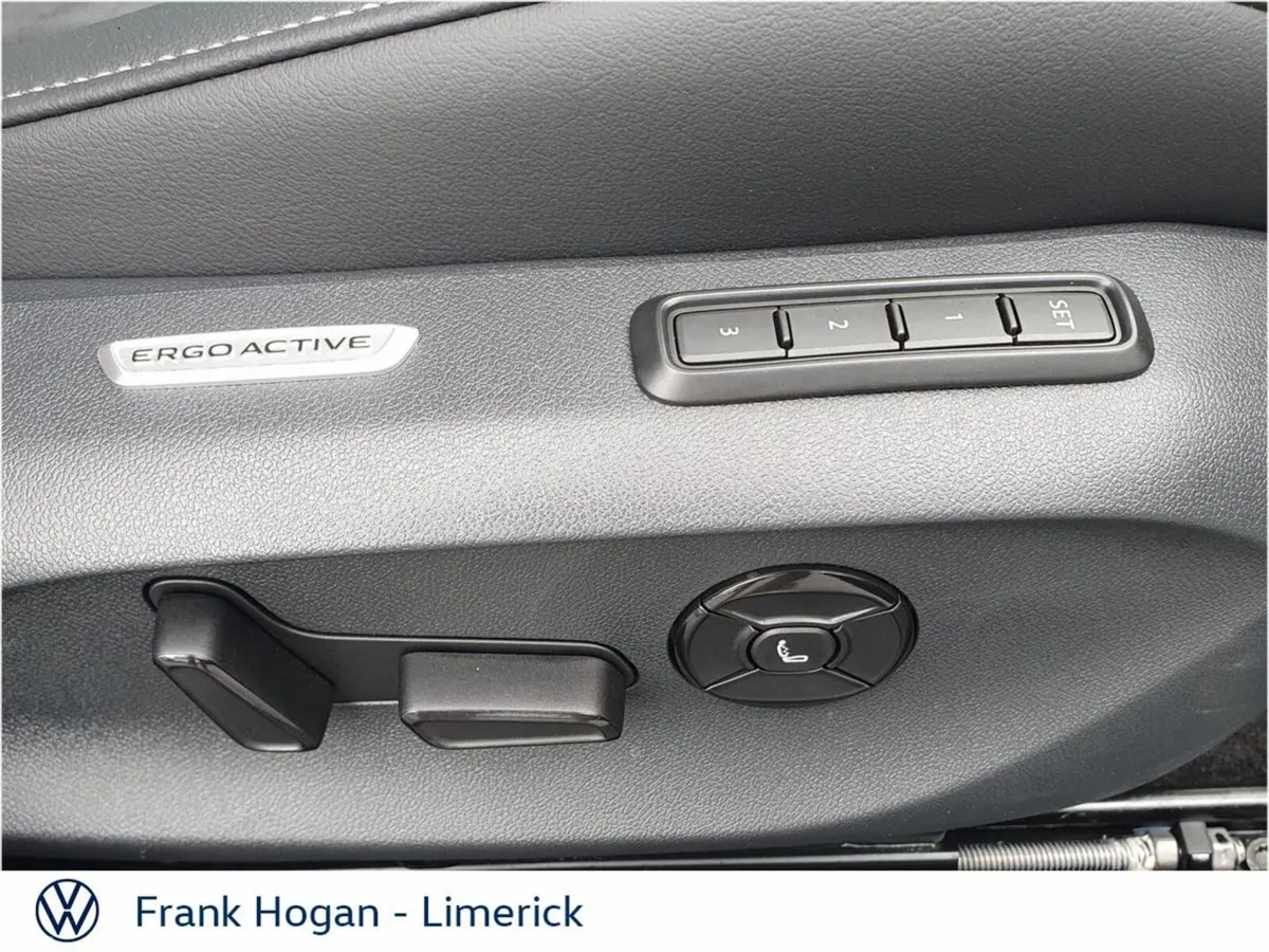 Volkswagen Passat Estate, Diesel, 2027, Grey