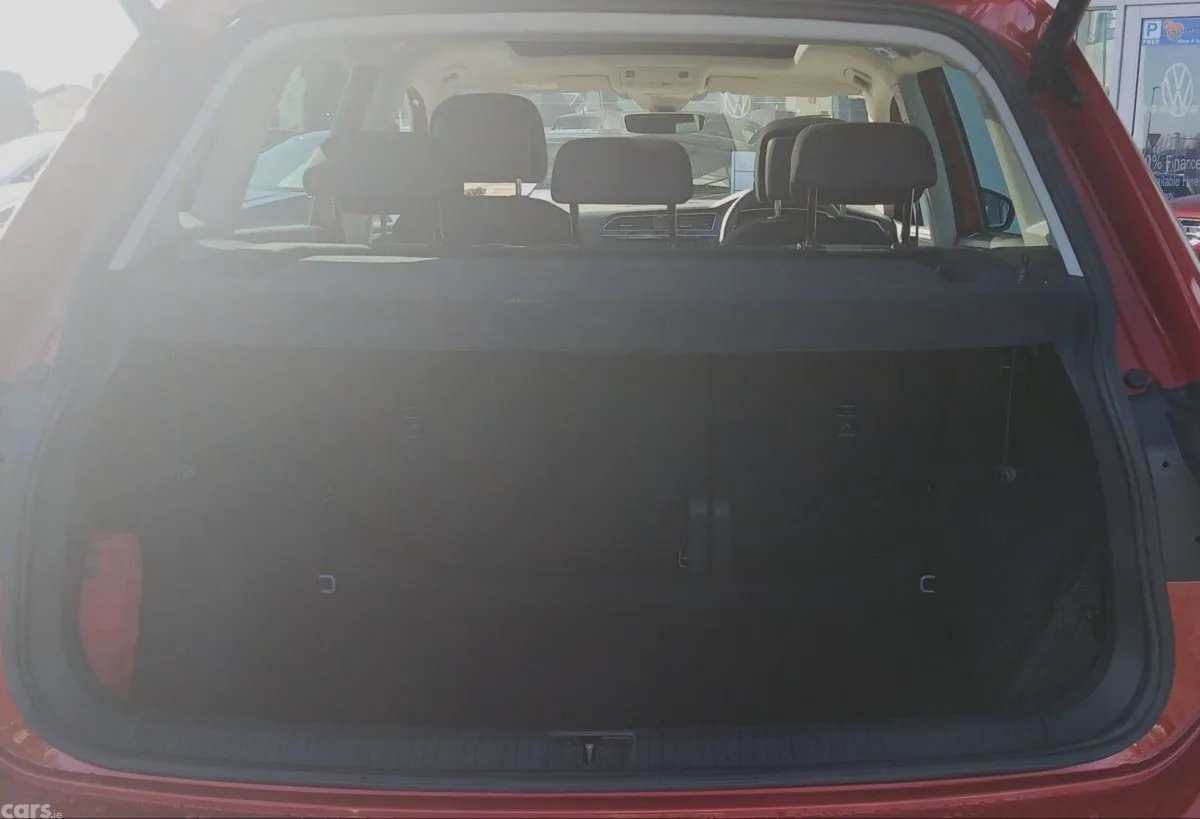 Volkswagen Tiguan SUV, Diesel, 2023, Red