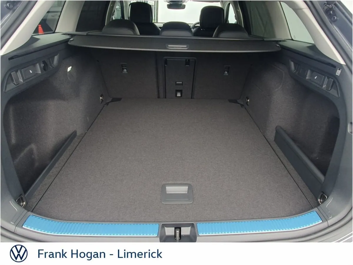 Volkswagen Passat Estate, Diesel, 2027, Grey