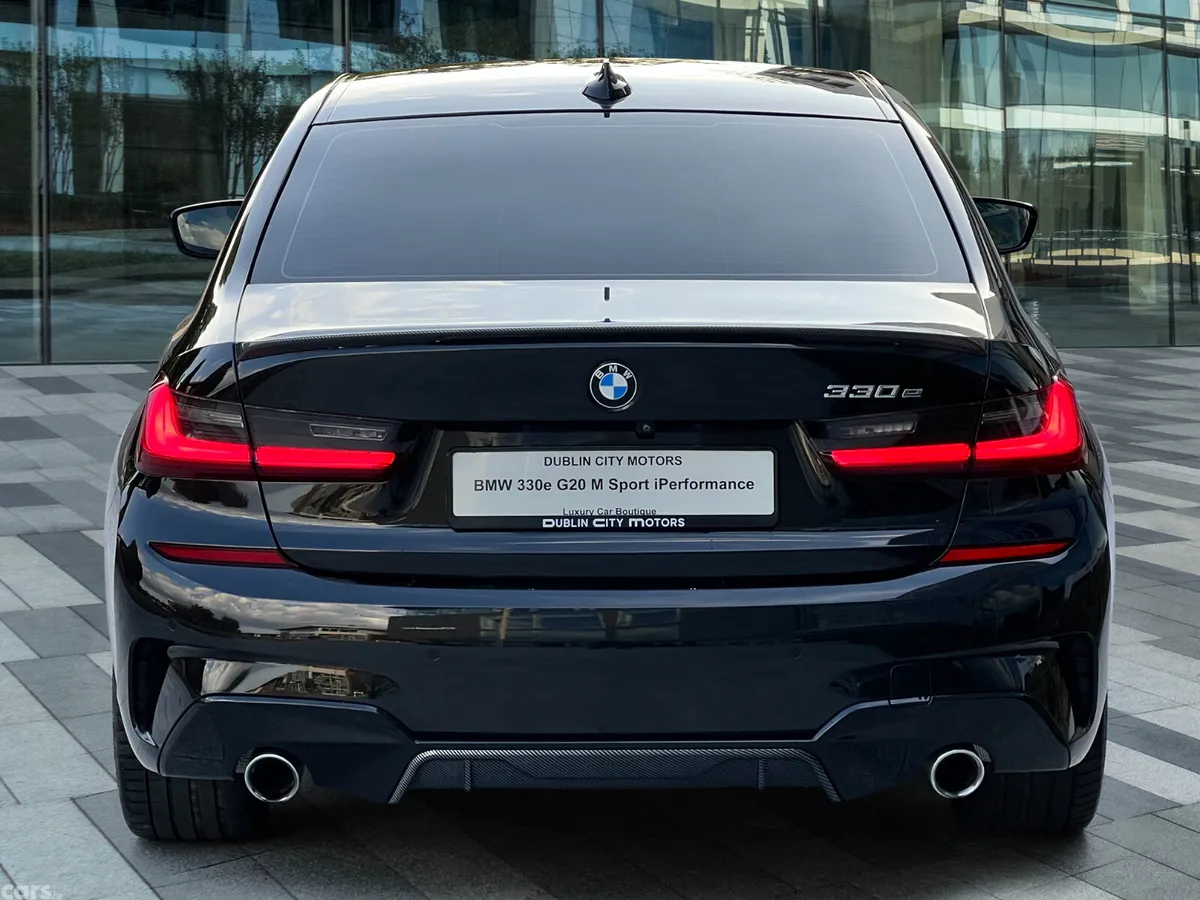 BMW 3-Series Saloon, Petrol Plug-in Hybrid, 2021, Black