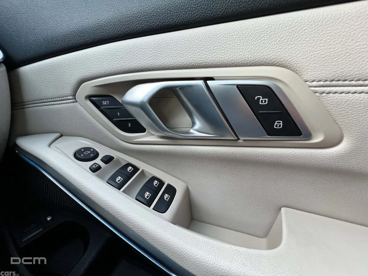 BMW 3-Series Saloon, Petrol Plug-in Hybrid, 2021, Black