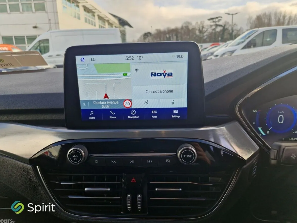 Ford Kuga SUV, Petrol Plug-in Hybrid, 2023, White