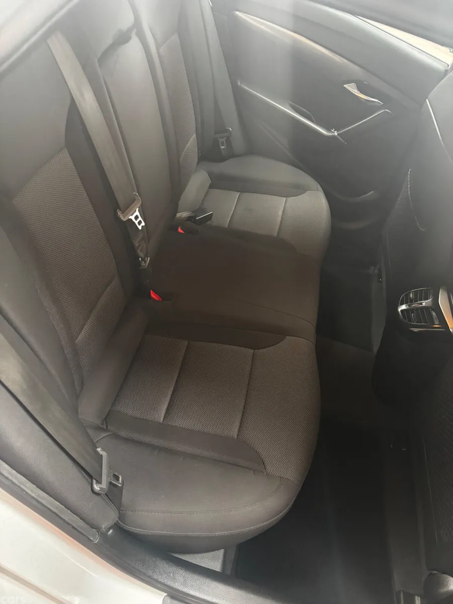 Hyundai i40 Estate/Jeep, Diesel, 2014, Silver