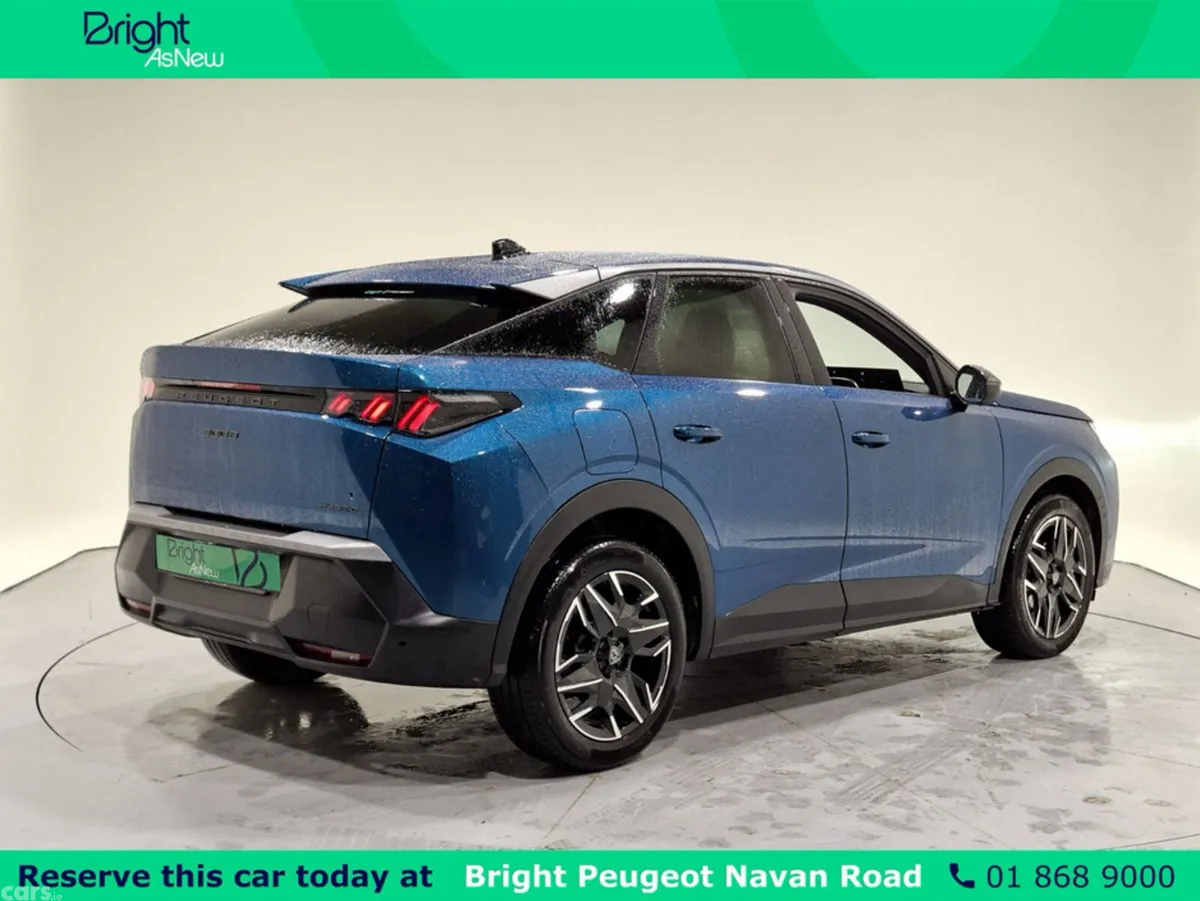 Peugeot 3008 MPV, Petrol, 2026, Blue