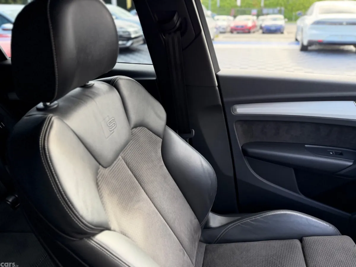 Audi Q5 SUV, Diesel, 2019, White