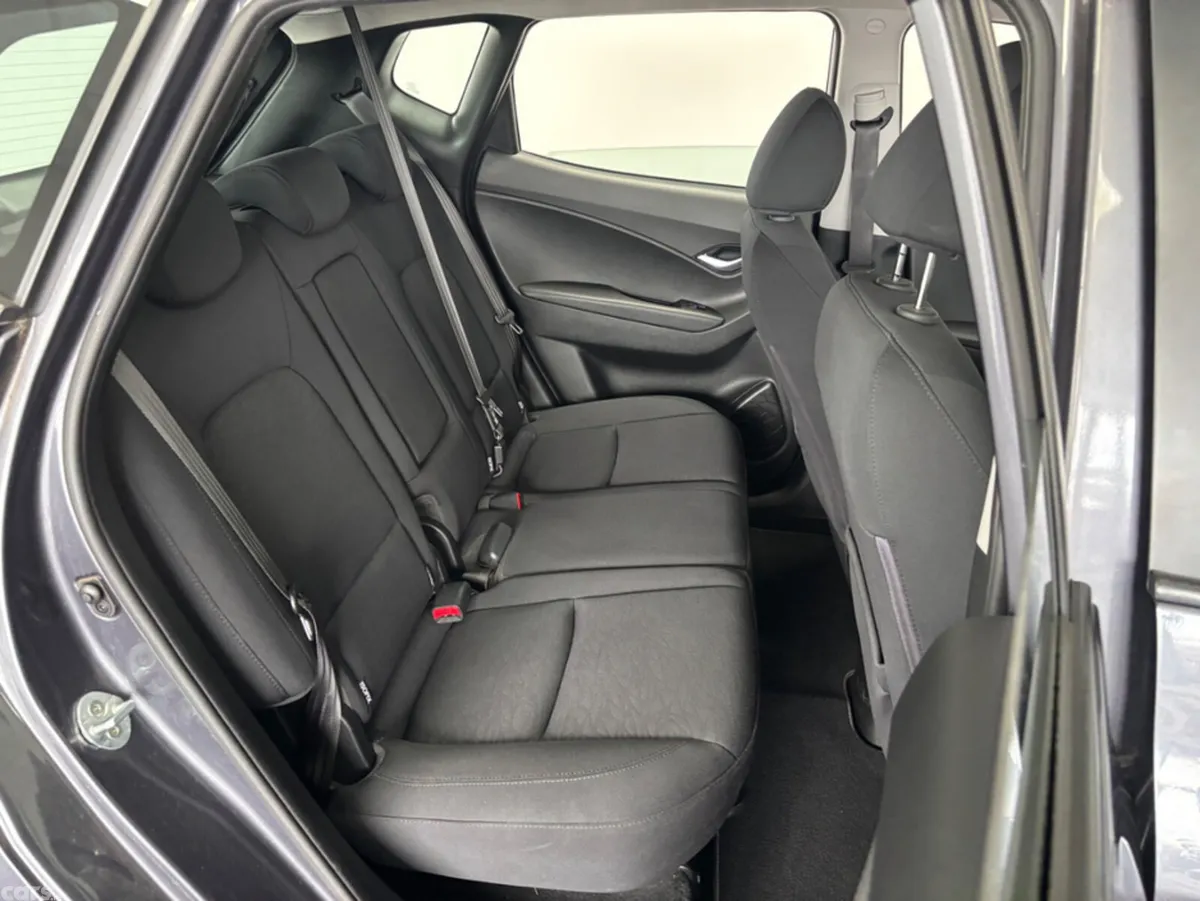 Hyundai ix20 MPV, Petrol, 2019, Grey