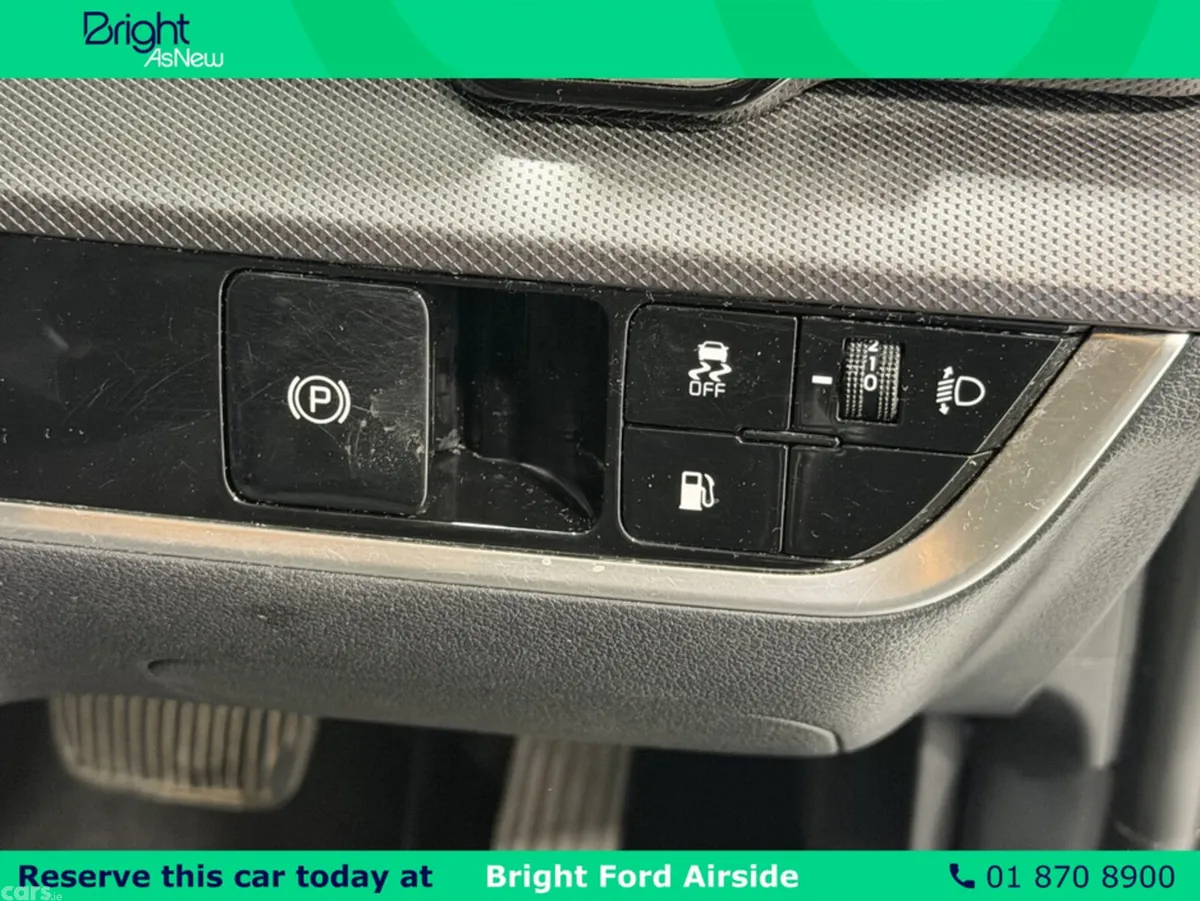 Kia Sportage MPV, Petrol Plug-in Hybrid, 2023, Grey