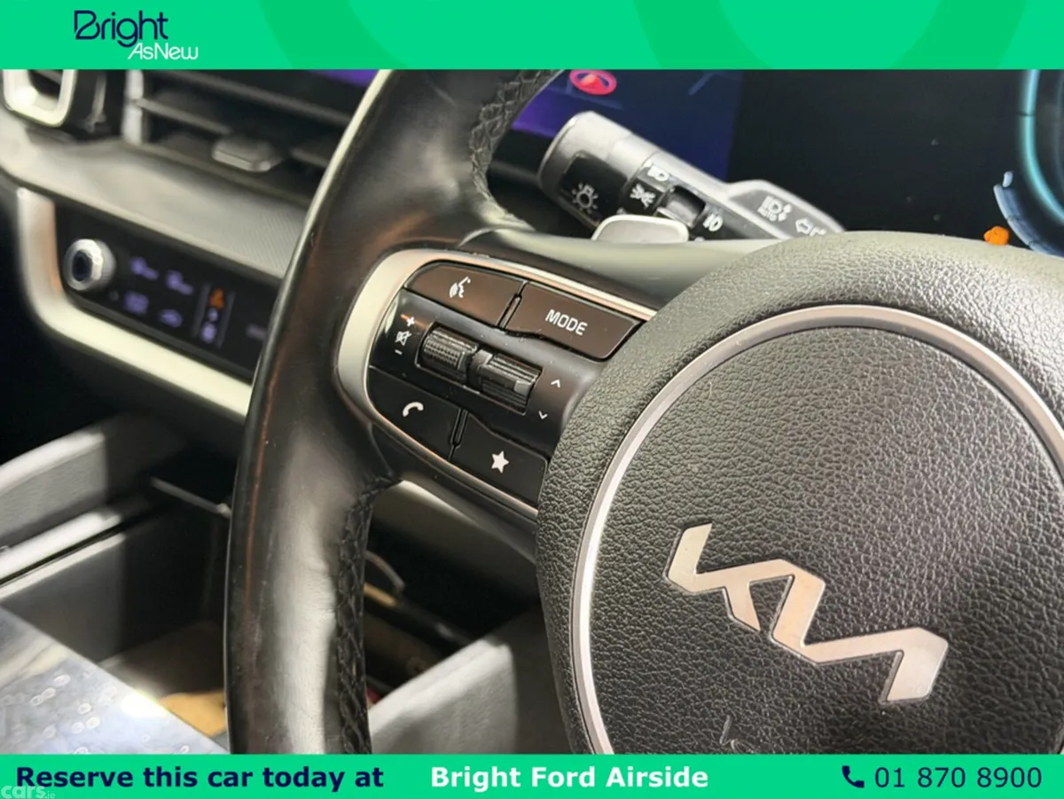 Kia Sportage MPV, Petrol Plug-in Hybrid, 2023, Grey
