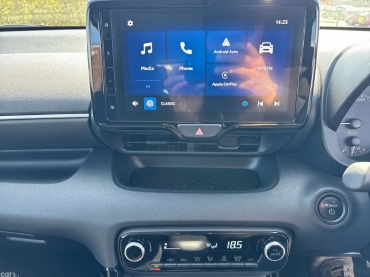 Toyota Yaris Hatchback, Petrol Hybrid, 2024, Grey