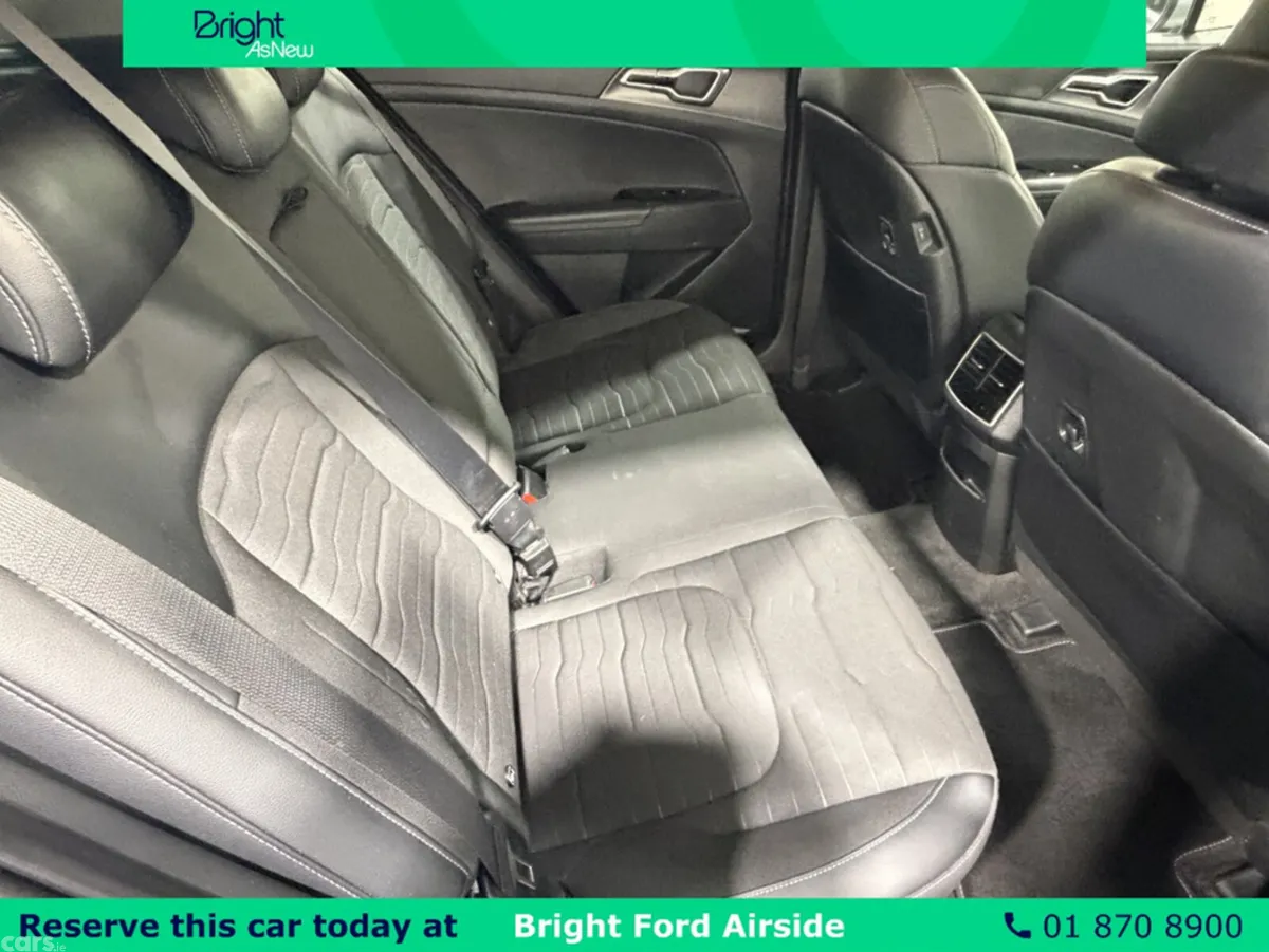 Kia Sportage MPV, Petrol Plug-in Hybrid, 2023, Grey