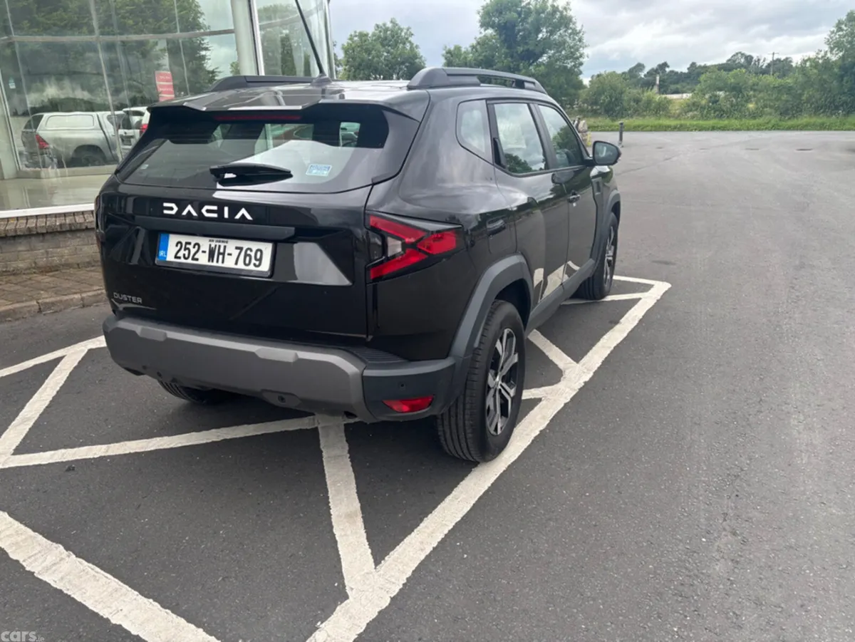 Dacia Duster Hatchback, Petrol Hybrid, 2025, Black