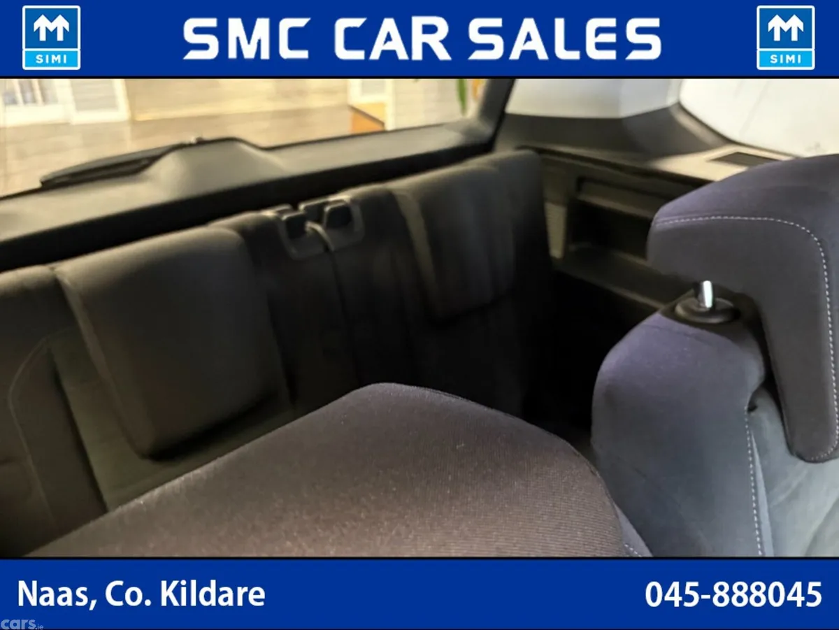 Volkswagen Touran MPV, Diesel, 2018, White