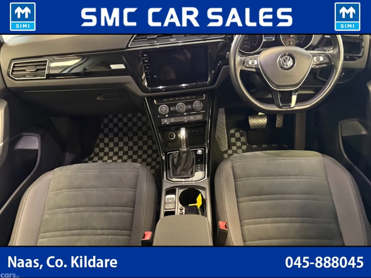 Volkswagen Touran MPV, Diesel, 2018, White