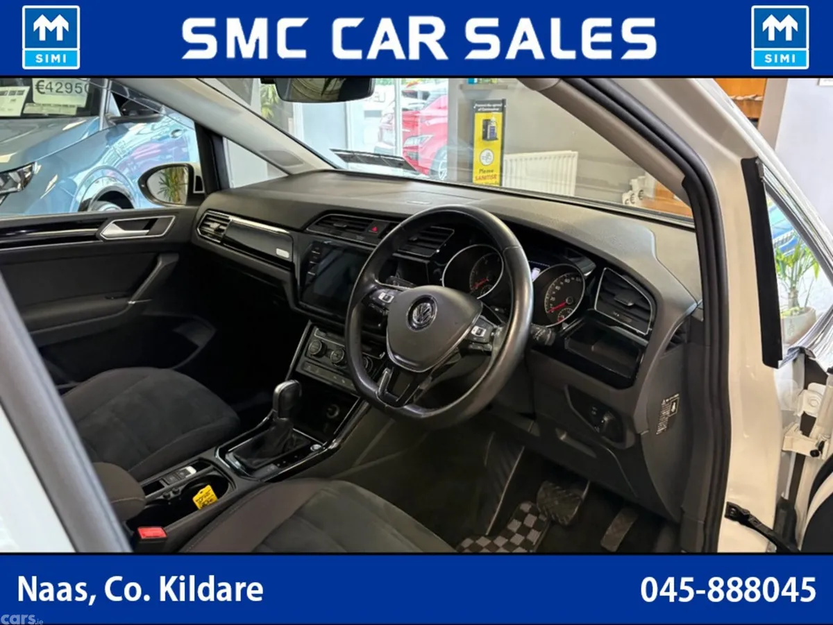Volkswagen Touran MPV, Diesel, 2018, White