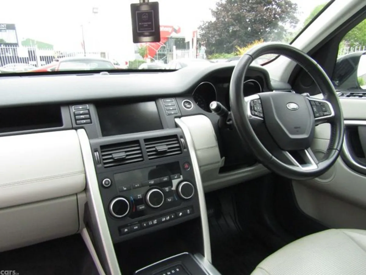 Land Rover Discovery Sport Estate, Diesel, 2017, Grey