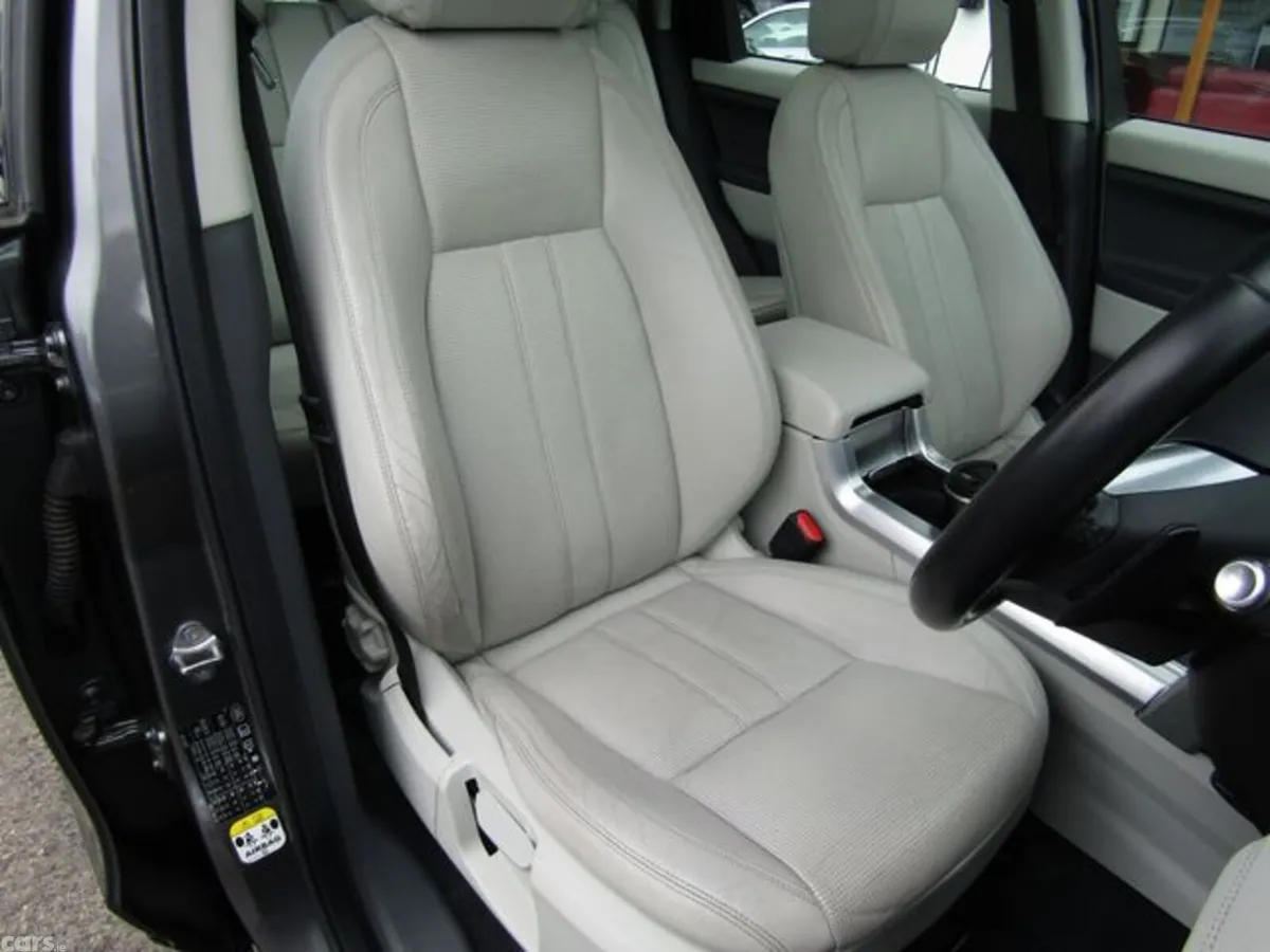 Land Rover Discovery Sport Estate, Diesel, 2017, Grey
