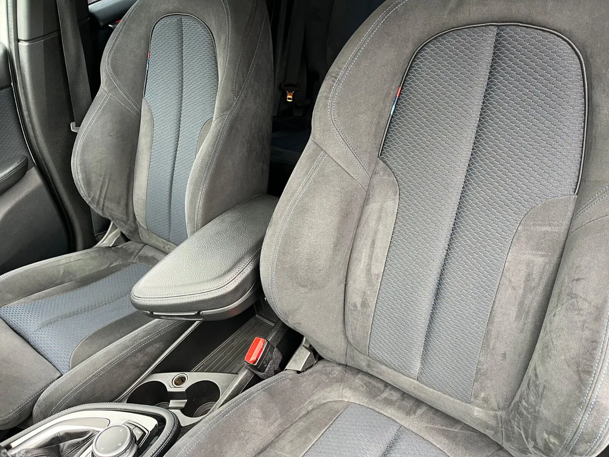 BMW 2-Series Hatchback, Petrol, 2016, White