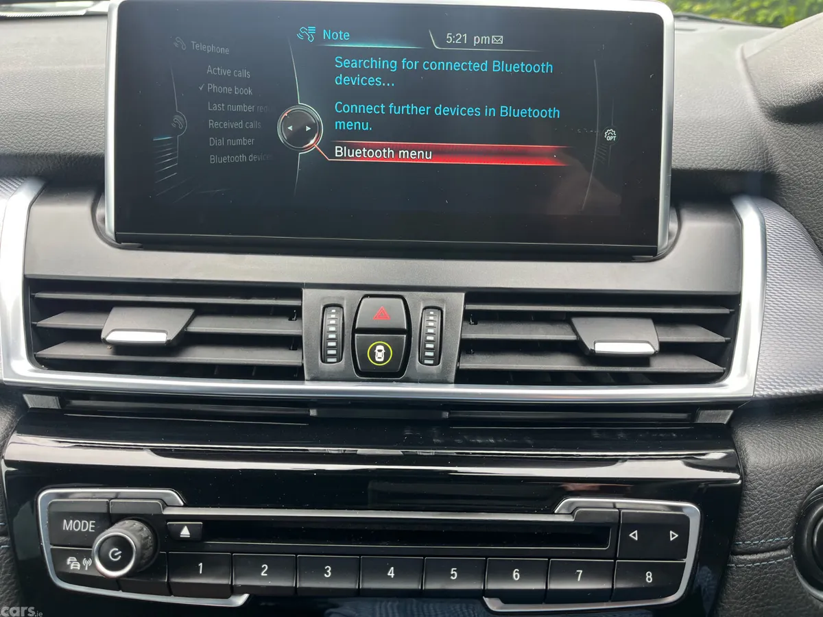 BMW 2-Series Hatchback, Petrol, 2016, White