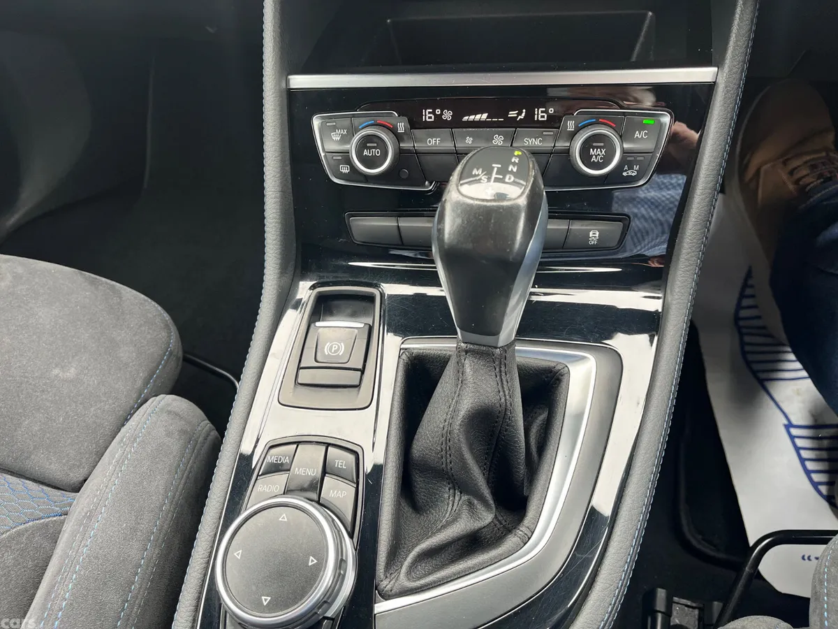 BMW 2-Series Hatchback, Petrol, 2016, White