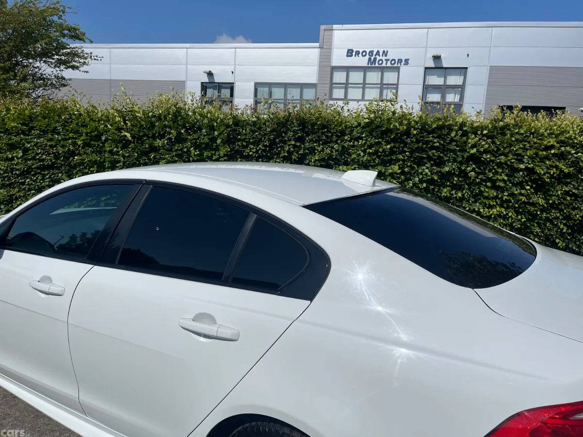 Jaguar XE Saloon, Diesel, 2017, White