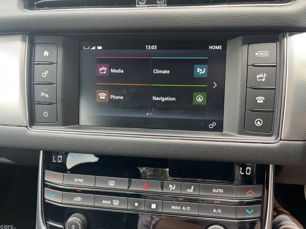 Jaguar XF Saloon, Diesel, 2017, Grey