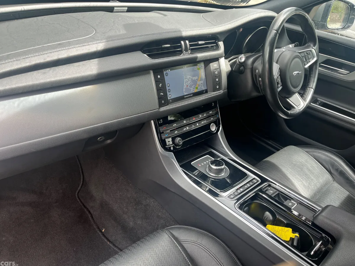 Jaguar XF Saloon, Diesel, 2017, Grey