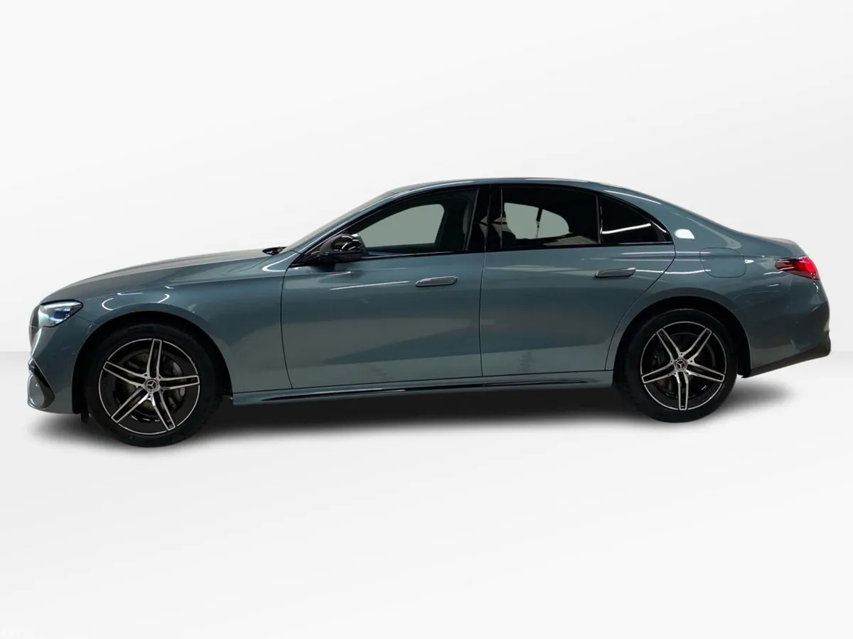 Mercedes-Benz E-Class Saloon, Diesel Plug-in Hybrid, 2026, Green
