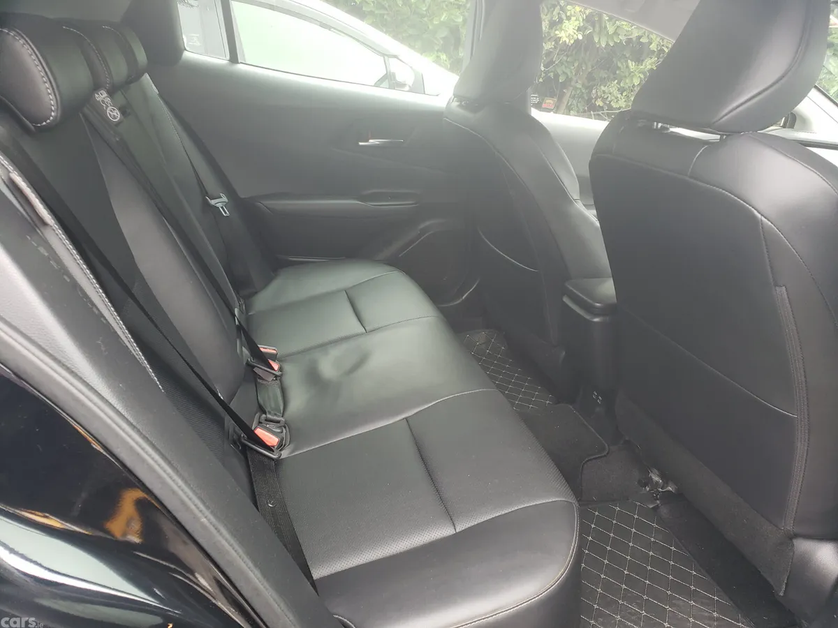 Toyota Prius Hatchback, Petrol Plug-in Hybrid, 2023, Black