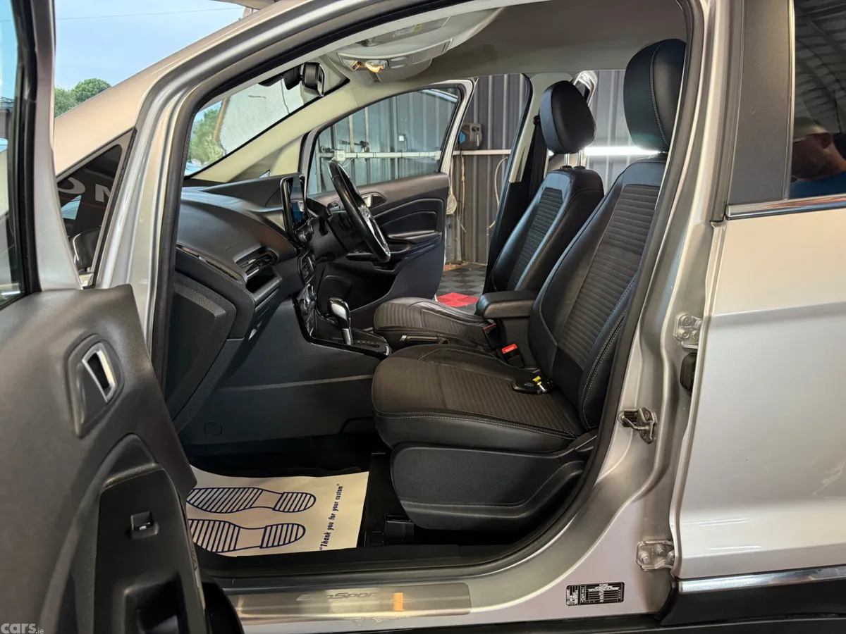 Ford EcoSport SUV, Petrol, 2020, Grey