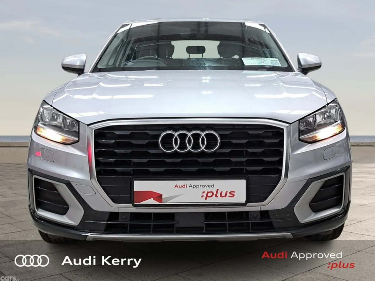 Audi Q2 SUV, Petrol, 2017, Silver