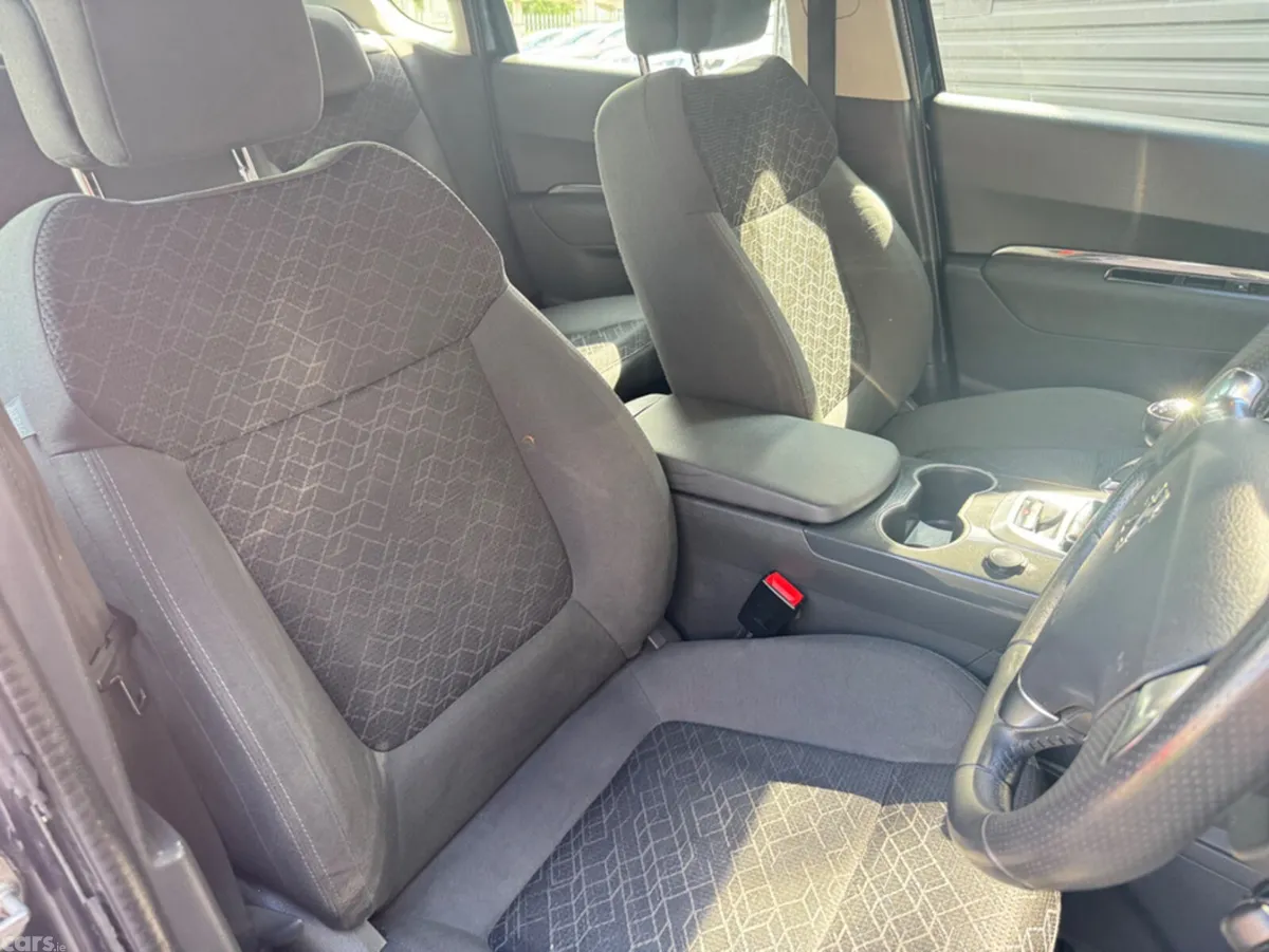 Peugeot 3008 MPV, Diesel, 2014, Blue