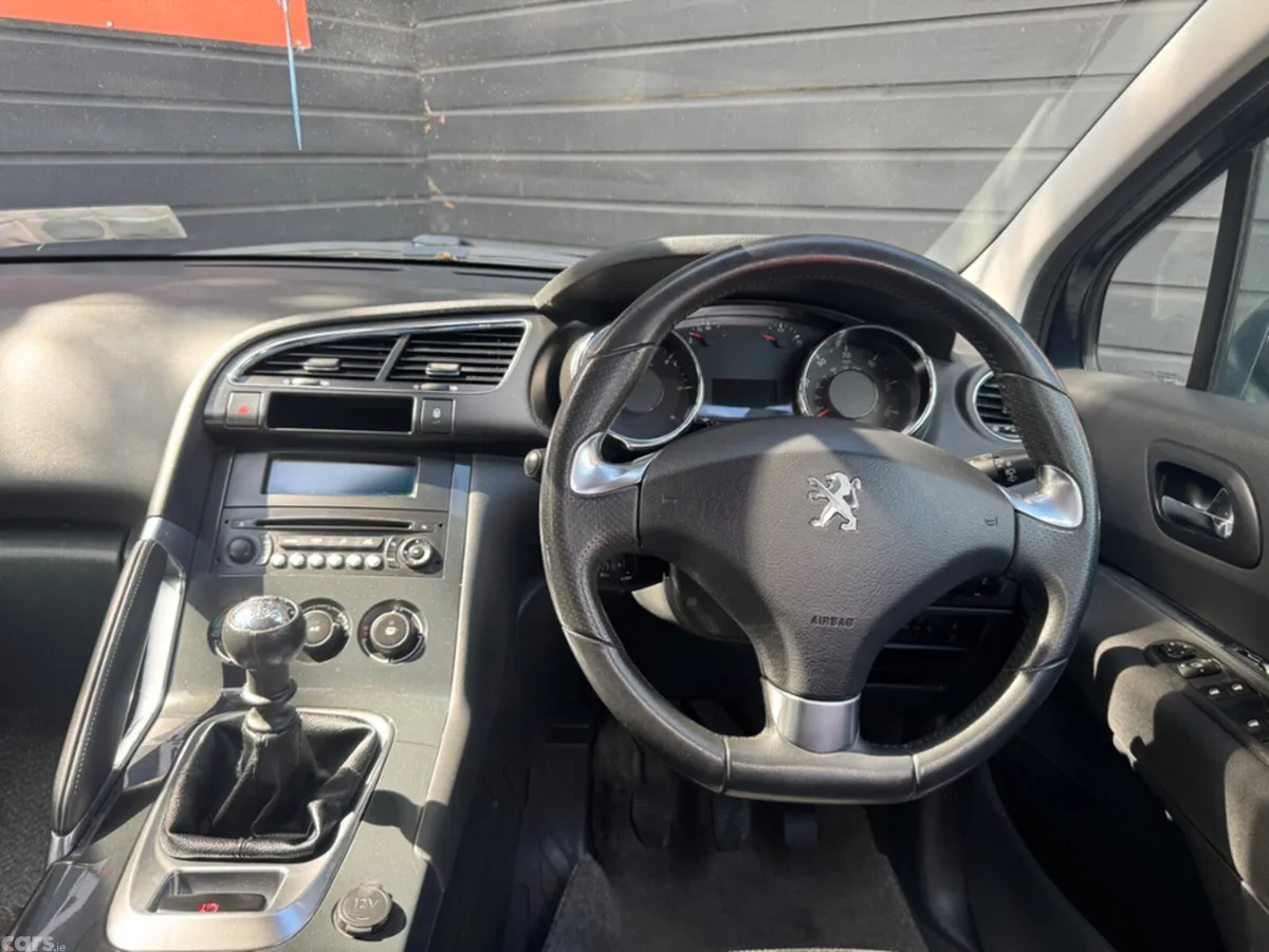 Peugeot 3008 MPV, Diesel, 2014, Blue