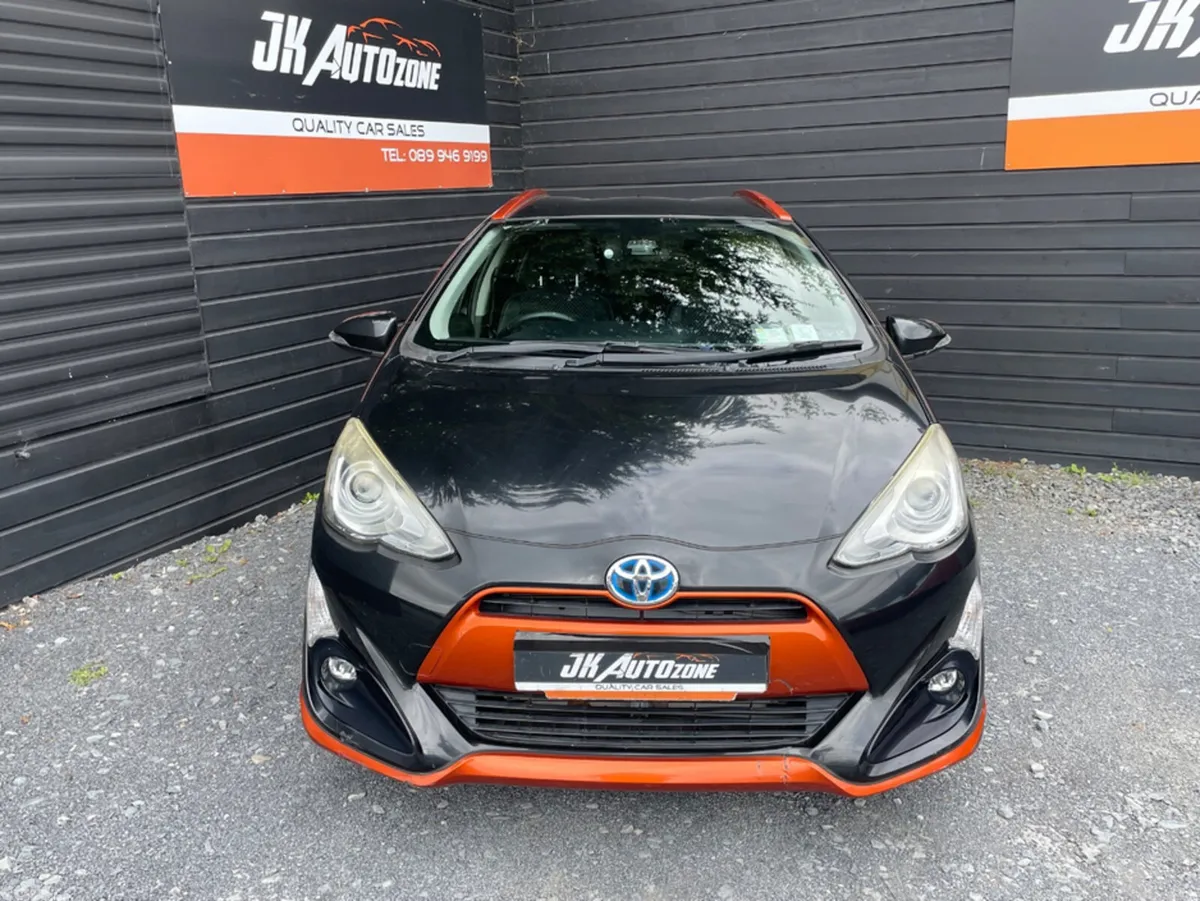 Toyota Aqua Hatchback, Petrol Hybrid, 2016, Black