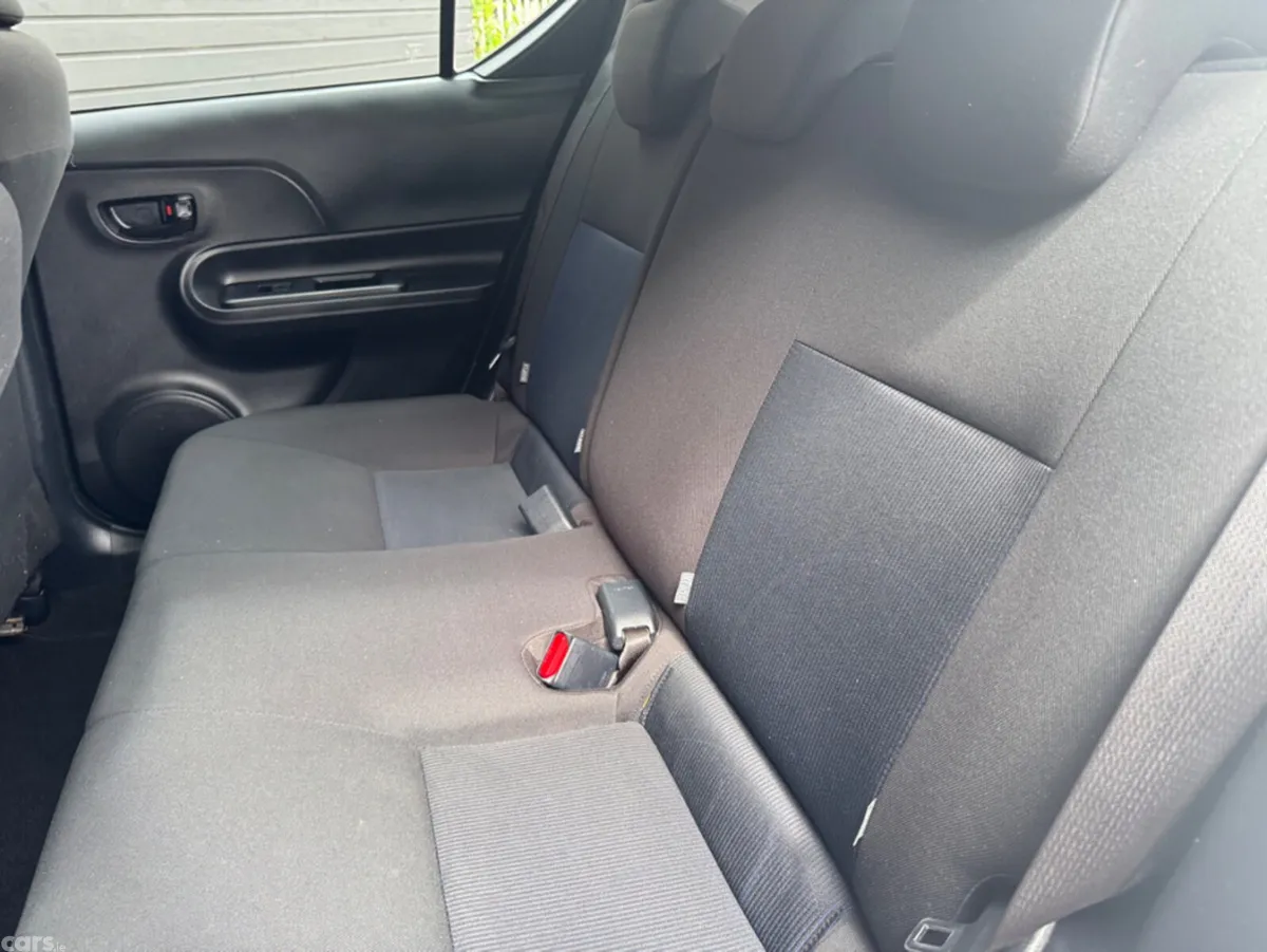 Toyota Aqua Hatchback, Petrol Hybrid, 2021, Silver