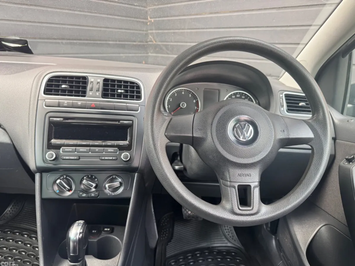 Volkswagen Polo Hatchback, Petrol, 2013, Grey