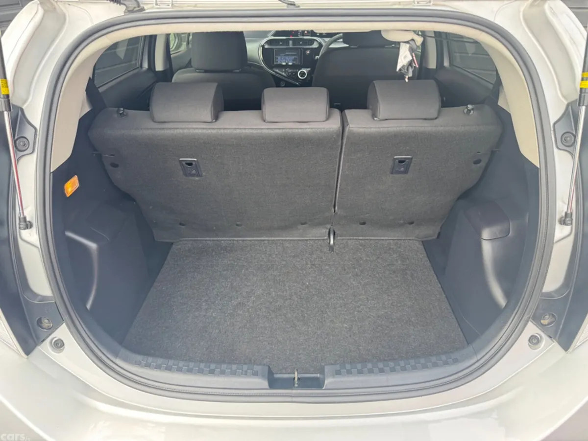 Toyota Aqua Hatchback, Petrol Hybrid, 2021, Silver
