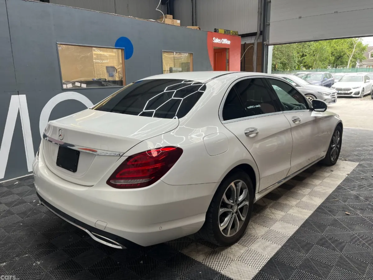 Mercedes-Benz C-Class Saloon, Diesel, 2017, White