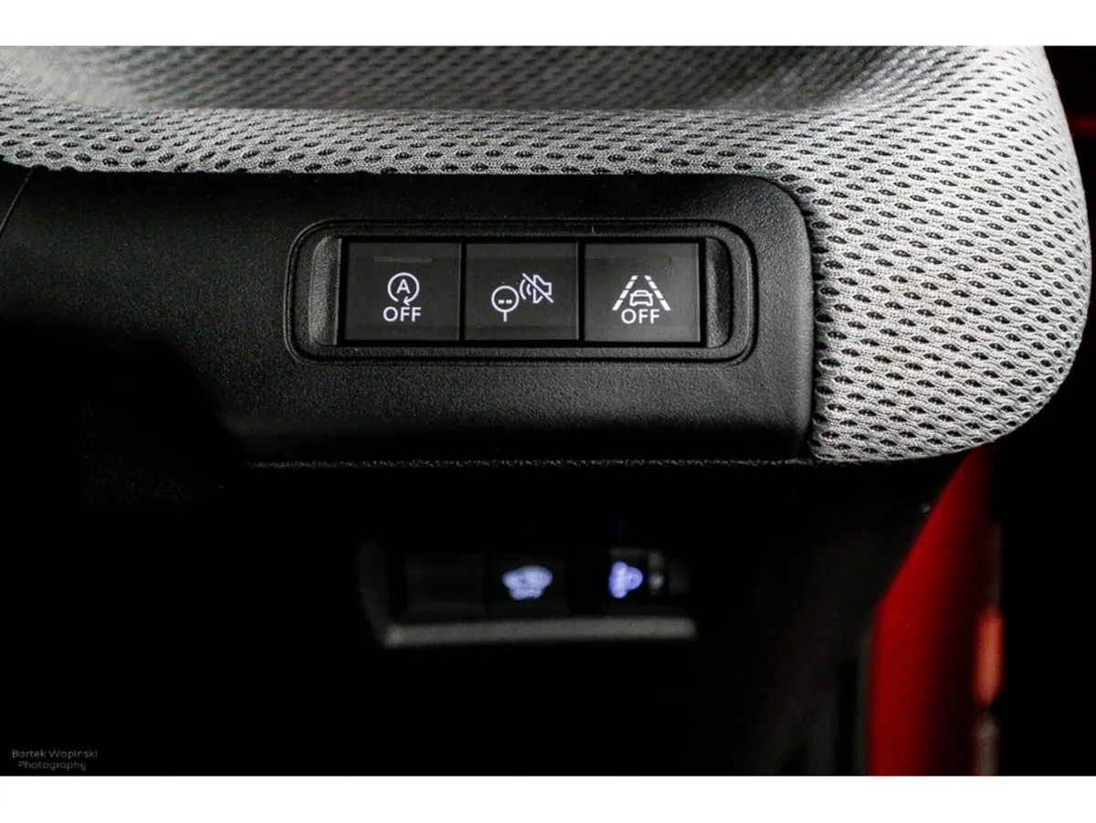 Citroen C3 Hatchback, Petrol Hybrid, 2026, Red
