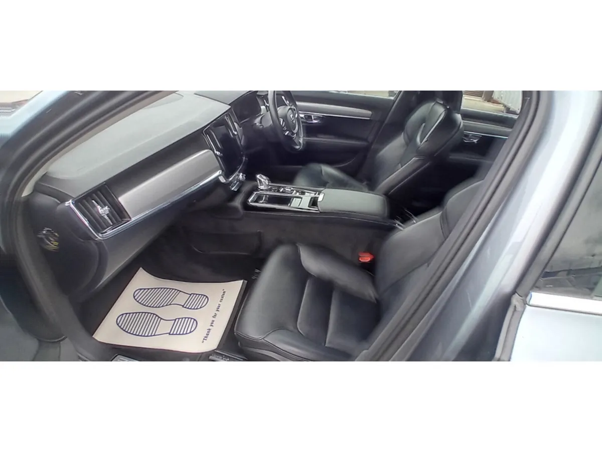 Volvo S90 Saloon, Petrol Plug-in Hybrid, 2019, Grey