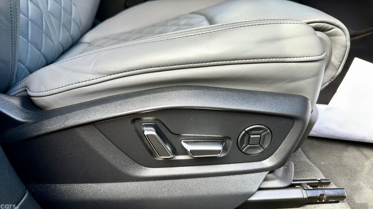 Audi Q8 Hatchback, Diesel, 2023, Grey